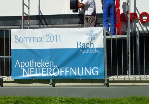 Foto vom Baustellentransparent Apotheke